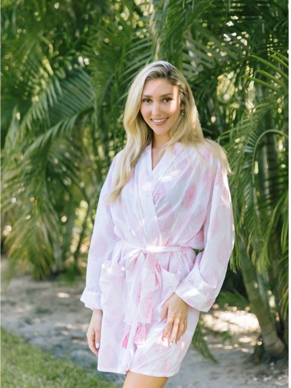 Just Darviny Light Pink Leaf Print Kimono Robe